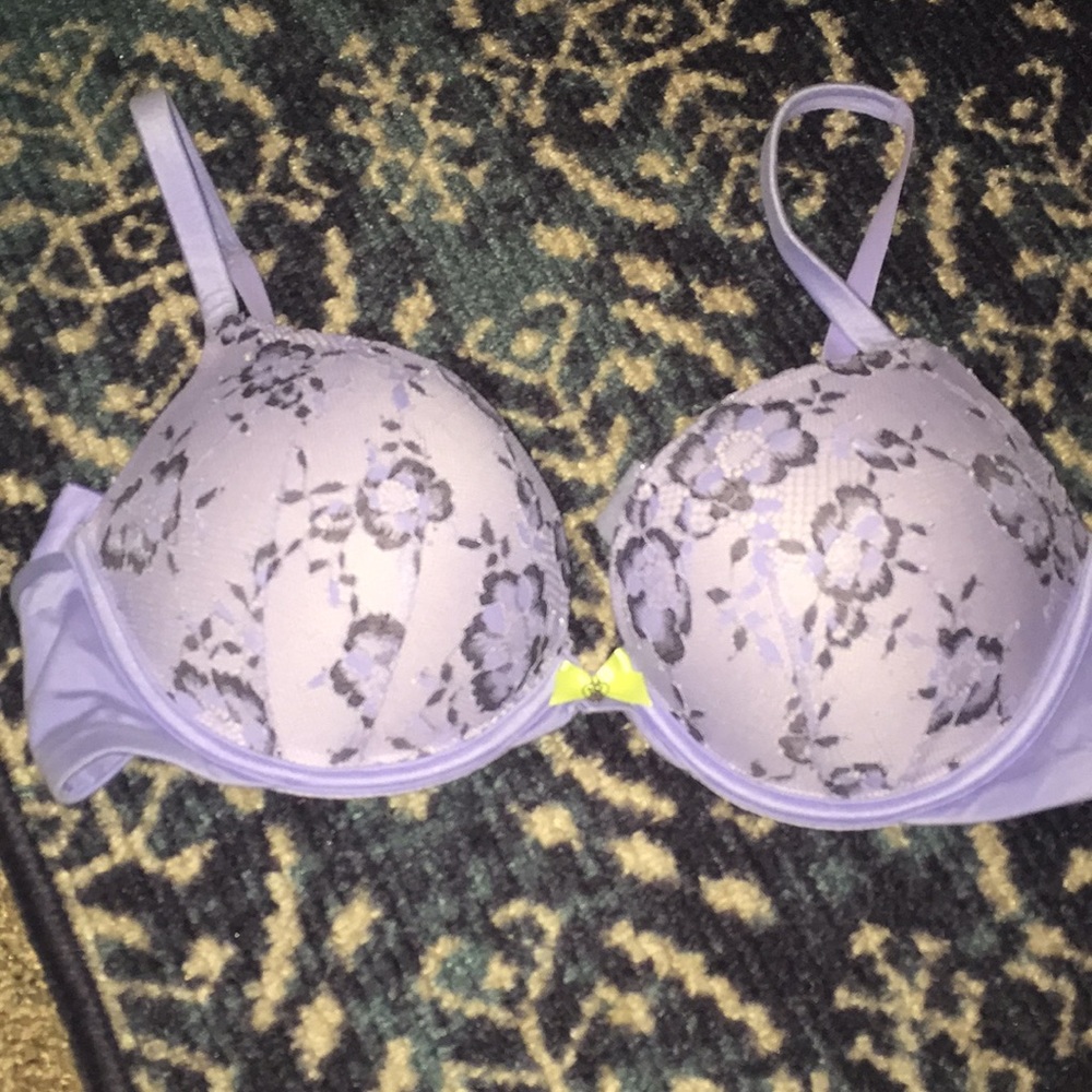 Victoria’s Secret bra